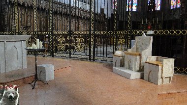 002a - Aménagement du choeur liturgique de la cathédrale de St-Claude - 10/05/12 005